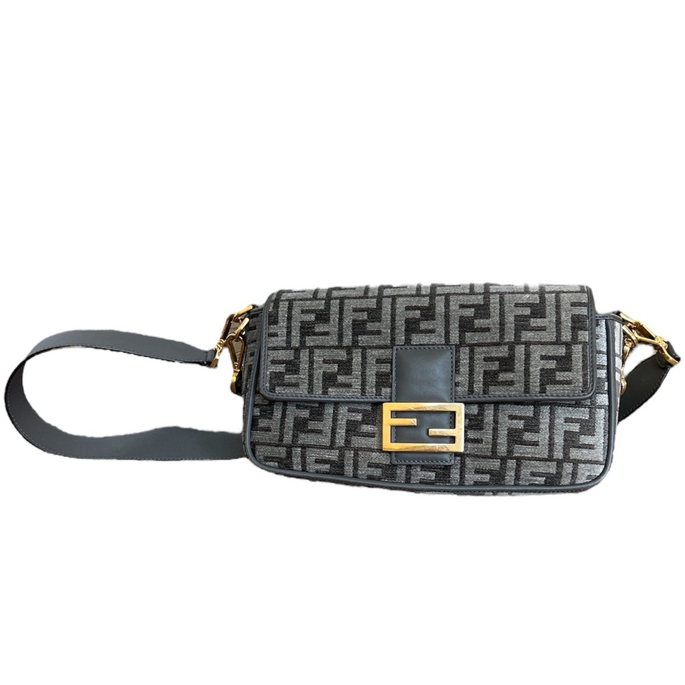 FENDI Baguette Gray Velour Gold Hardware Purse Shoulder Bag Cross Body - Picture 2 of 16
